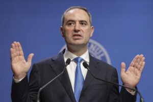 Ministrul Finanțelor: România rămâne în categoria recomandată investiţiilor  un nou test trecut la limită