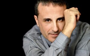 „Nu este inferioară nimănui. Este ultimul bastion al autenticității”  istoric italian, după ce a descoperit România