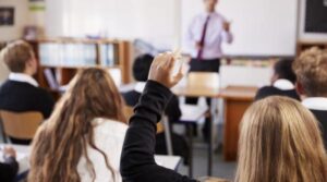 O nouă materie în școli? Colegiul Medicilor Stomatologi vrea cursuri de sănătate orală pentru liceeni
