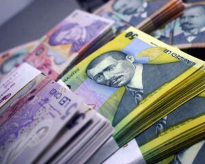O veste bună dinspre sistemul bancar: creditele noi ale firmelor în lei au crescut cu peste 25% an/an în iunie. Şi creditele corporate în euro continuă ascensiunea. Revigorarea creditării firmelor poate indica şi valorificarea unor oportunităţi de investiţii în economie