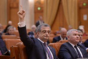 PNL susține organizarea unei sesiuni extraordinare a Parlamentului pentru legea salarizării. Andronache: E soluţia corectă pentru a închide subiectul