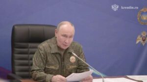 Putin acuză Europa de „piraterie și jaf” și amenință cu sechestrarea navelor occidentale