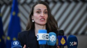 România reia oficial exporturile de carne în Kazahstan: Anunțul ministrului Diana Țoiu