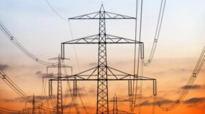 Statul român vrea ca industria să se sacrifice gratuit pentru o criză pe care a creat-o singur în 25 de ani