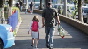 Structura completă a anului școlar 2026-2027: Ghid pentru părinți și elevi