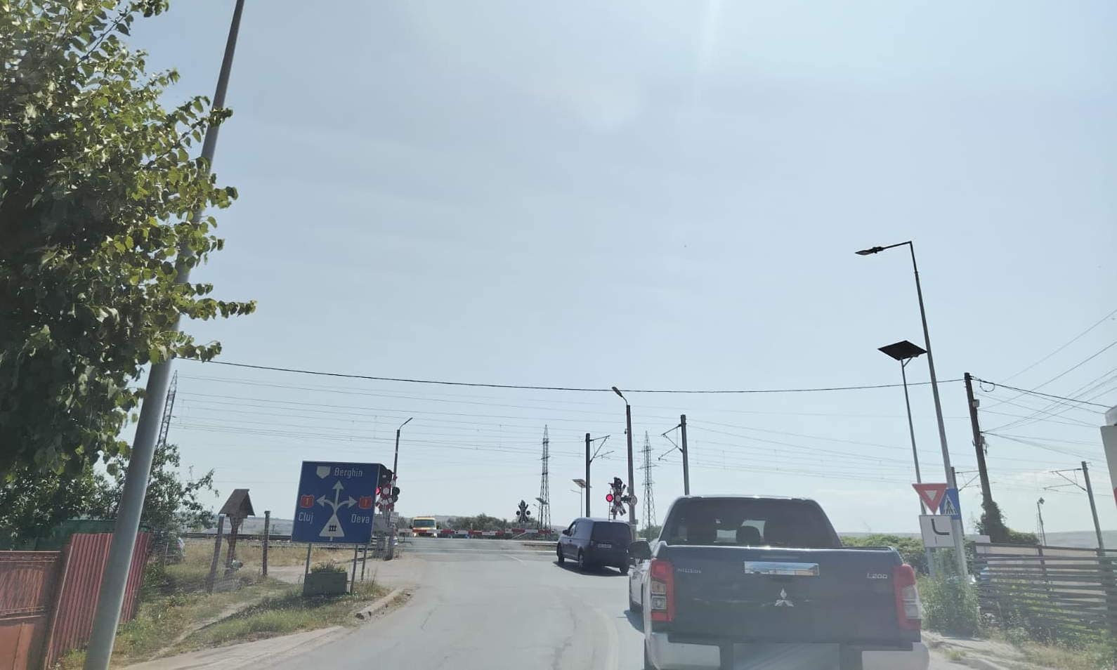 Alba Iulia: Petiție pentru rezolvarea blocajelor de la bariera spre șoseaua de centură. Inițiatorii cer devansarea unui