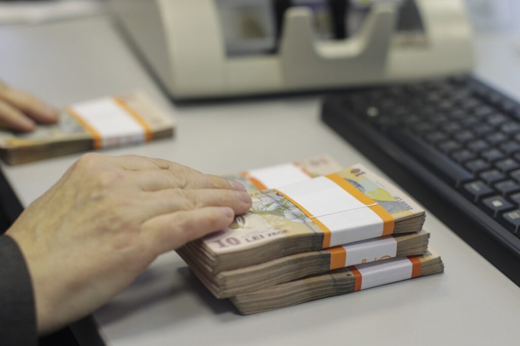 BREAKING Deficitul bugetar a coborât la doar 2,89% din PIB după primele opt luni, mult sub pragul de 4,5% din PIB de anu