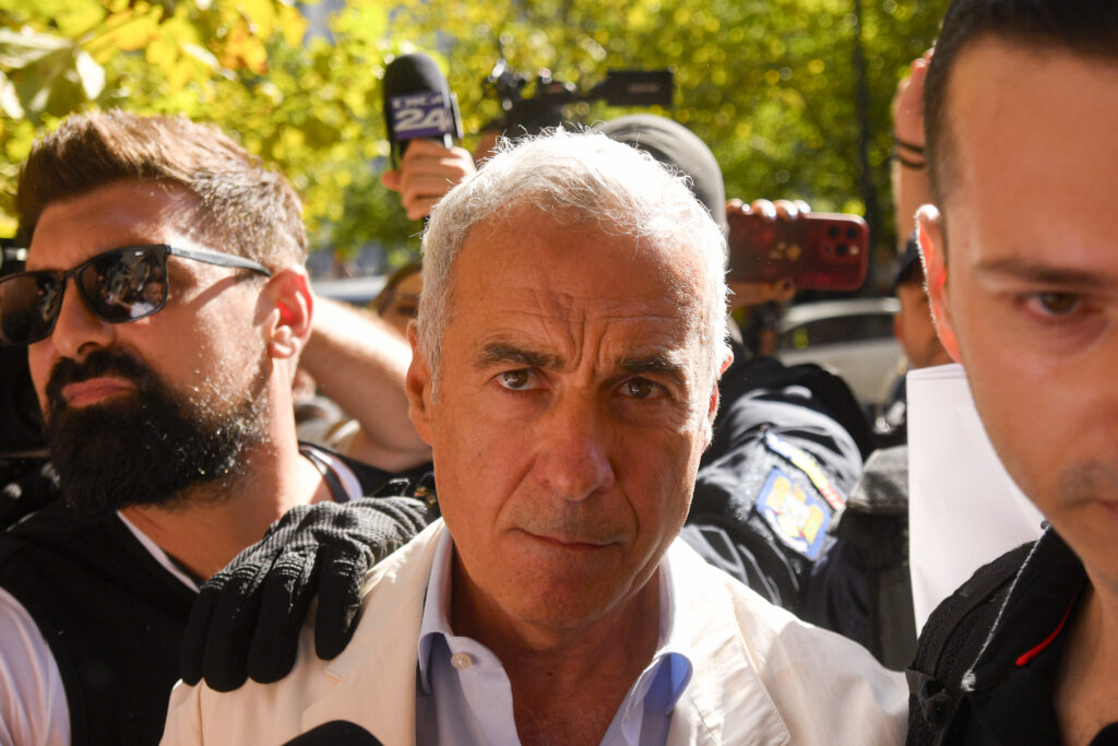 BREAKING Sechestru pe locuința din Mogoșoaia a lui Călin Georgescu (surse) / Decizia, luată de DIICOT după ce fostul can