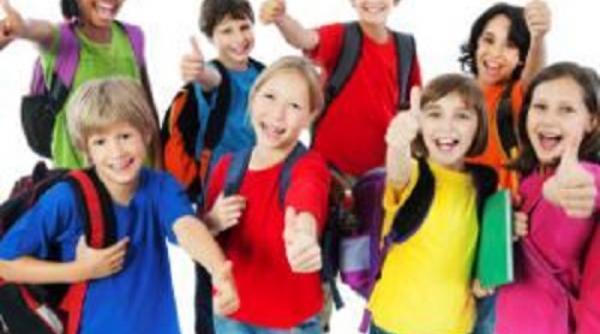 Când intră elevii în prima vacanță din anul școlar 2026-2027. Calendarul complet până la vară