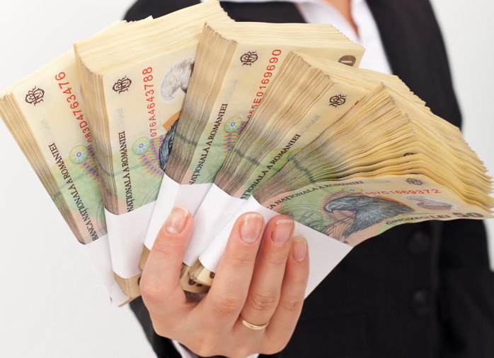 Cât se câştigă în vârful companiilor de stat: aproape 15.000 de euro net pe lună pentru cel mai bine plătit executiv. Ma