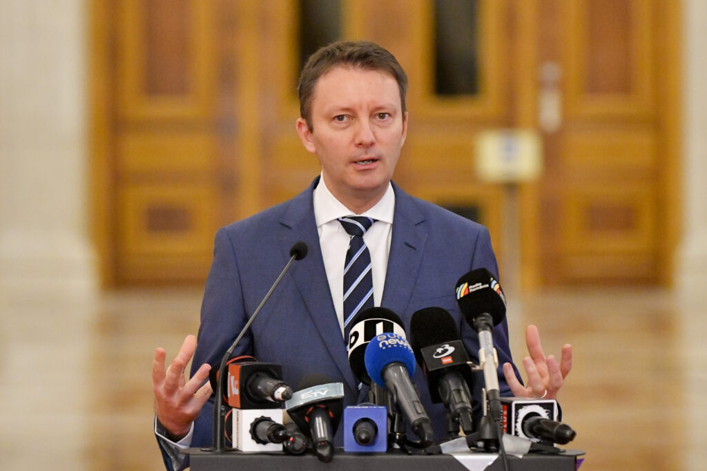Ce a răspuns Siegfried Mureșan când a fost întrebat dacă are legături cu serviciile secrete