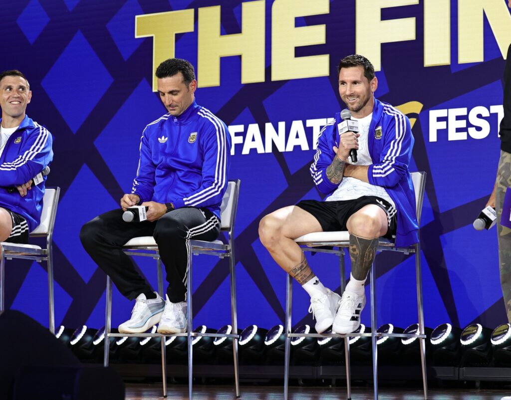 „Cred că un jucător ca el merită”. Scaloni, selecționerul Argentinei, despre retragerea lui Messi