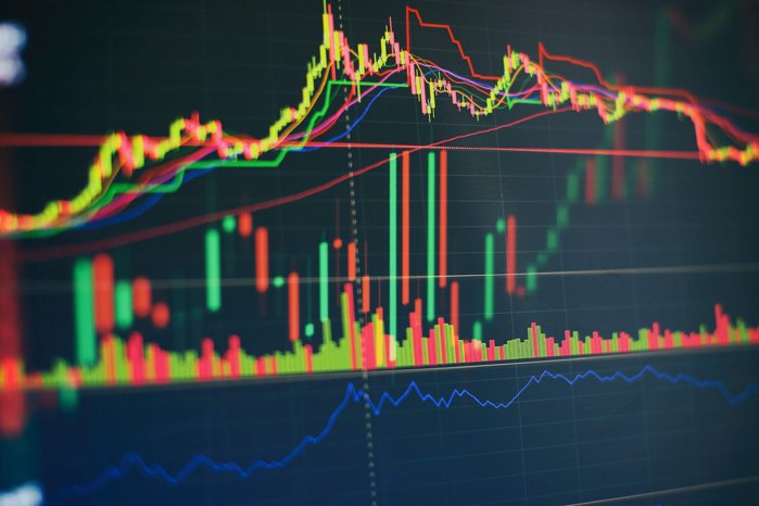 Dobânzile SUA urcă la maximul ultimilor aproape 20 de ani: Creşterea petrolului la 109 dolari şi operaţiunea slabă a Tre
