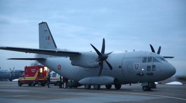 Forțele Aeriene Române, misiune umanitară de urgență: Pacient cu arsuri, transferat în Belgia cu o aeronavă militară