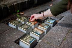 German town bans 'stumbling stone' memorials to Nazi victims