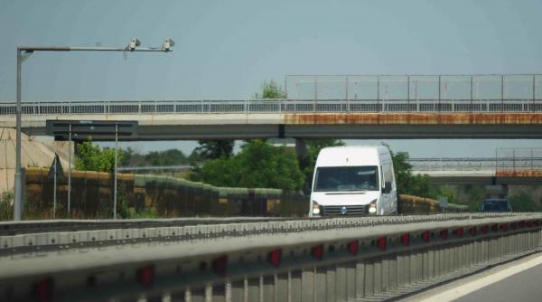 Guvernul îi sacrifică pe transportatori, pentru a salva 600 de milioane de euro din PNRR. România lucrului prost făcut: