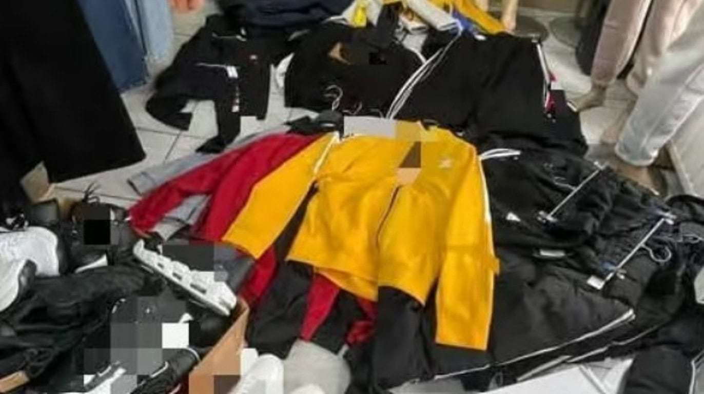 Hainele second-hand, tot mai căutate de români: 3 din 4 au cumpărat articole la mâna a doua în ultimii trei ani