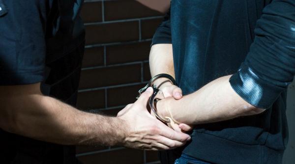 Iurie Manic, prins în România. Moldoveanul este căutat de Franța pentru acte pro-ruse la Paris