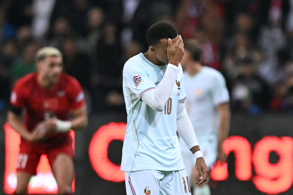 Kylian Mbappe se întoarce la Madrid după primul meci din „era Zidane” la naționala Franței / Zidane: „Nu e bine deloc. N