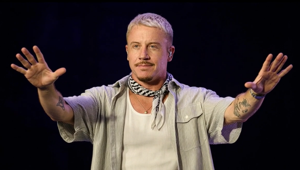 Macklemore își organizează propriul turneu după ce a fost exclus din programul lui Ed Sheeran