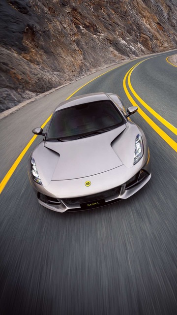 Mai vin mărci noi şi din UK, nu doar din China: Grupul Automobile Bavaria preia importul Lotus de la 1 octombrie. Michae