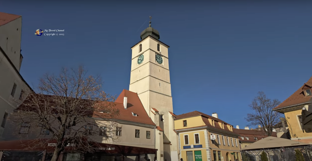În Turnul Sfatului din Sibiu a fost descoperită o capsulă a timpului, ascunsă în acoperiș / Conține mai multe documente,