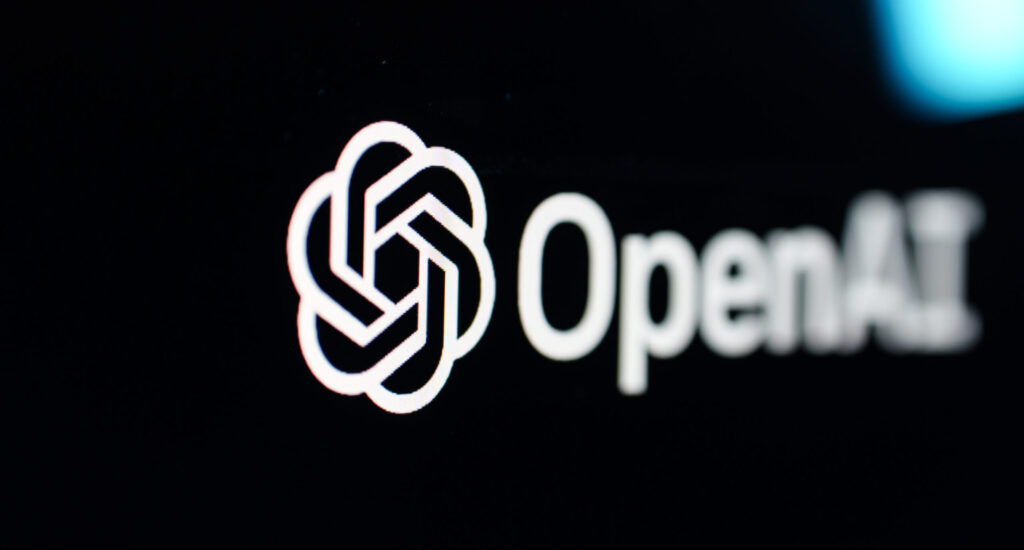 OpenAI suspendă activitățile de antrenare ale modelelor AI după ce acestea au accesat ilegal sisteme informatice ale guv