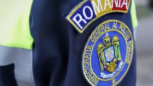 Peste 450 de permise reţinute şi peste 400 de certificate de înmatriculare retrase de Poliţia Rutieră, într-o singură zi