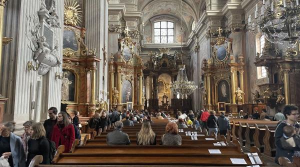 Polonia rămâne fără preoți. Biserica îi caută în Africa și Asia