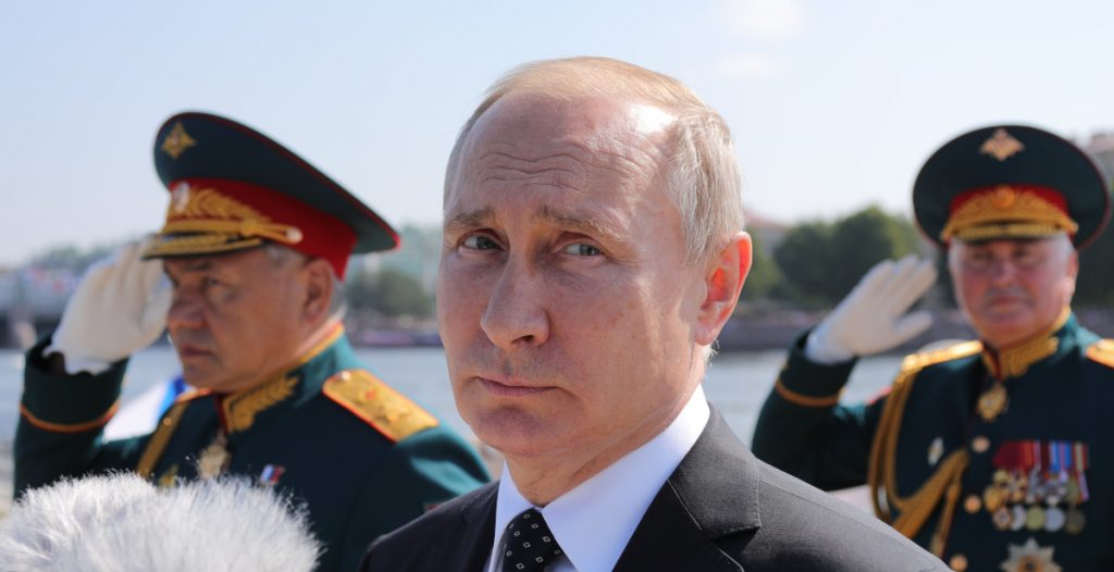 Putin semnează un decret de majorare a efectivelor armatei