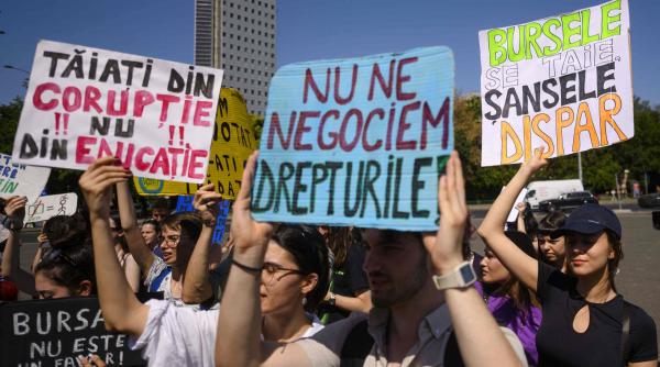 Revoltă în rândul tinerilor: Studenții somează Guvernul și cer de urgență soluții pentru transport, burse și siguranță