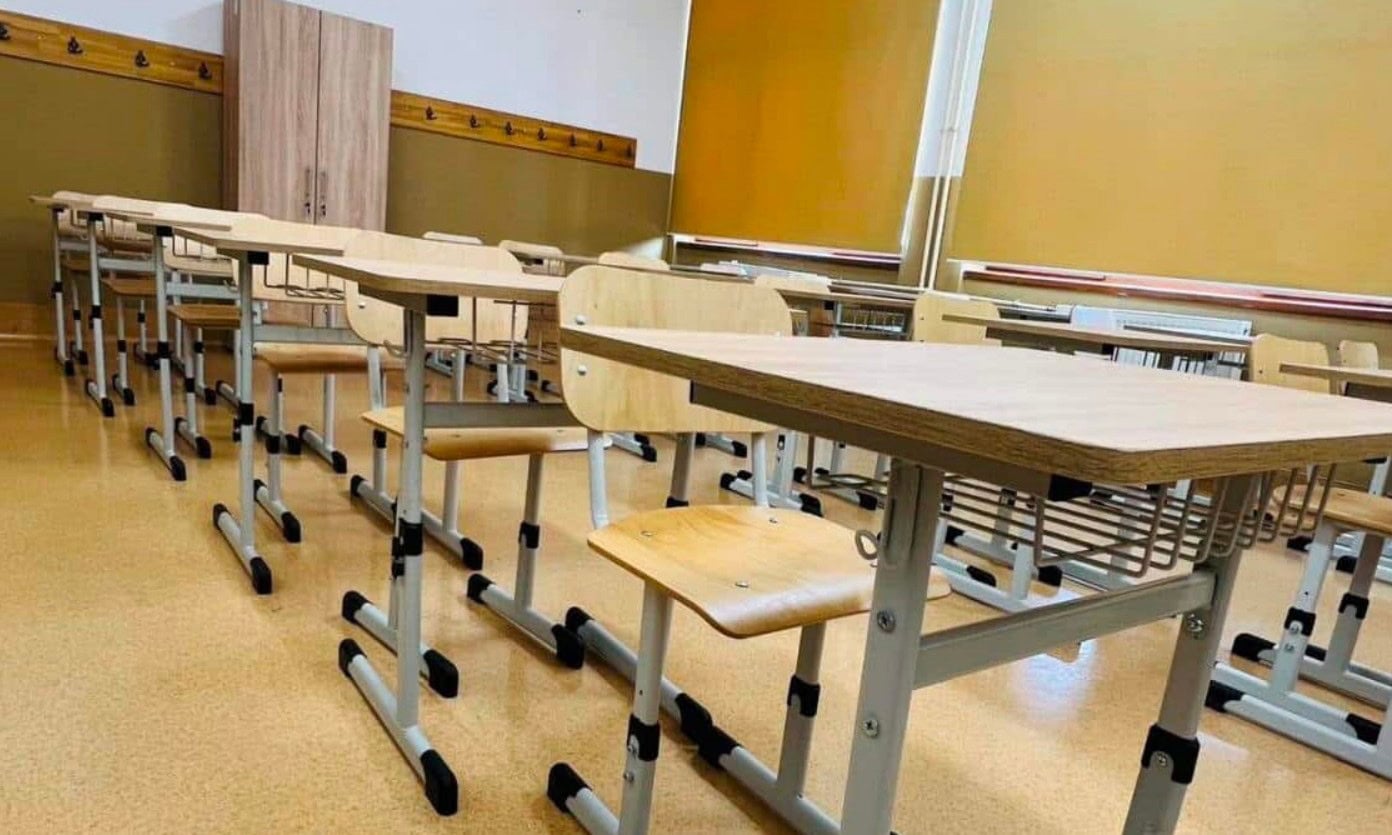 Schimbări propuse în Educație: ore remediale obligatorii pentru anumiți elevi și primă de performanță pentru profesori