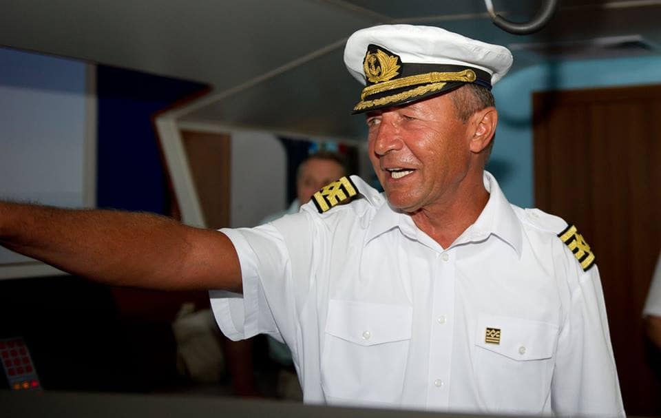 Traian Băsescu, viral pe Facebook cu ironii la conspirația ”Siegfried Mureșan, agent german”: ”Cum să pui la București u