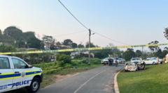 Unsprezece morți în împușcături în masă într-o casă din Africa de Sud