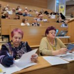 70 de ”studenți” au început cursurile Universității Vârstei a Treia