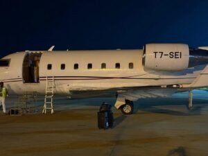 Abuja: ușa unui avion privat s-a desprins în zbor, aeronava a aterizat în siguranță