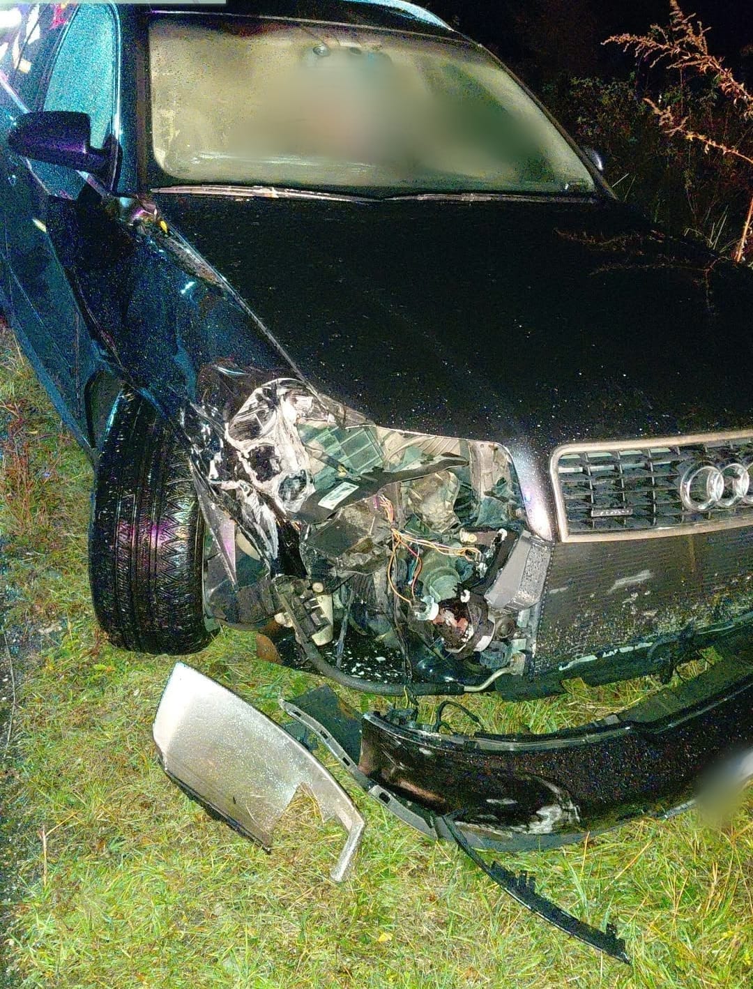 Accident la Ciurila, lângă Domeniul Regilor: două mașini distruse, o femeie evaluată de SMURD