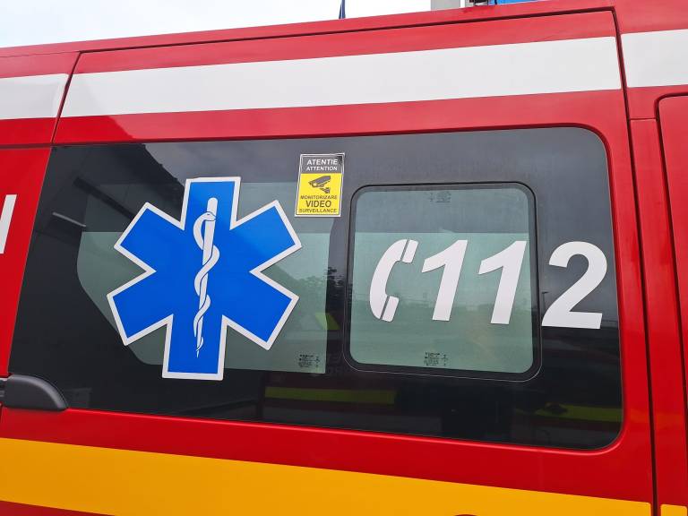 Accident la Salva! Trei persoane au ajuns la spital