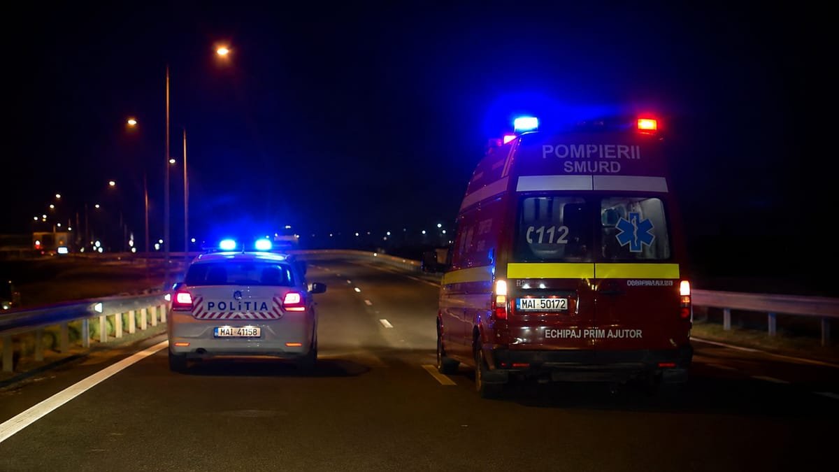 Accident pe Calea Aradului din Oradea: o femeie și doi minori, transportați la spital