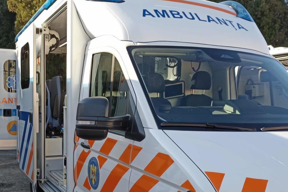Accident rutier pe DN 1, între Alba Iulia și Sântimbru. Două autoturisme implicate