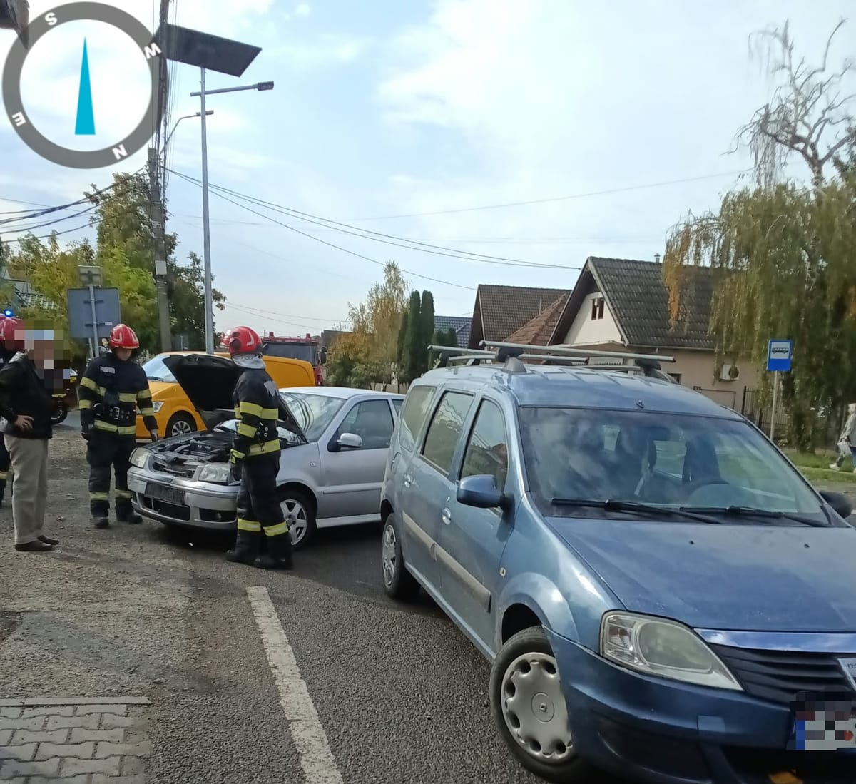 Accidentul din Ernei: trei mașini implicate, doi răniți, circulație îngreunată