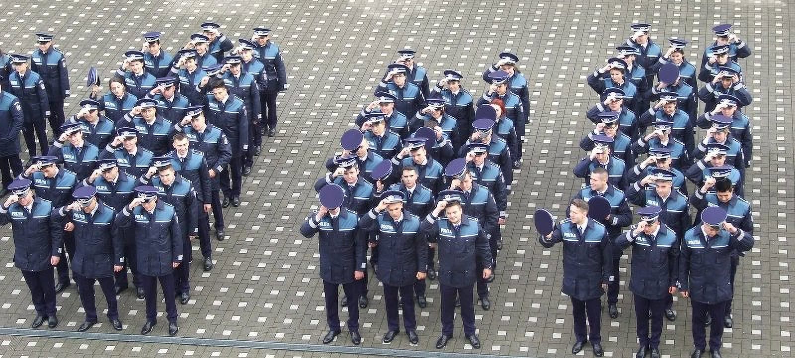 Admitere la Poliție 2026. Cererile de înscriere pot fi depuse până pe 4 octombrie. Locuri disponibile și documente neces