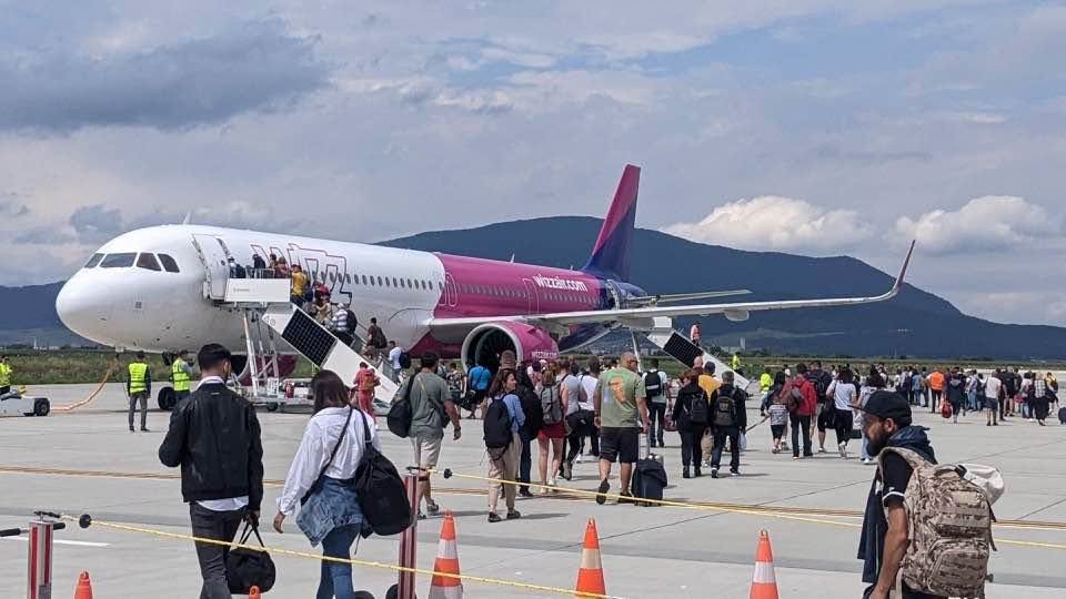 Aeroportul Brașov-Ghimbav urcă pe locul 8 în România și devine principala poartă aeriană a Regiunii Centru