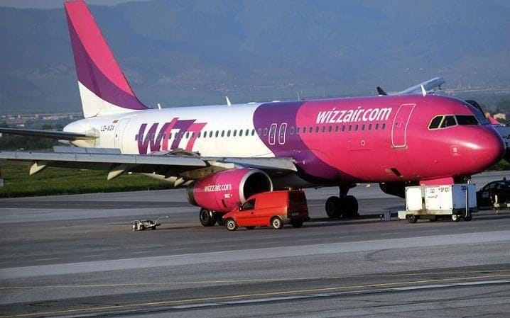 Aeroportul Otopeni: un avion Wizz Air a revenit de urgență la sol după decolarea spre Londra