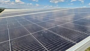 Aiud: Consiliul Județean Alba propune un parc fotovoltaic de 9,3 milioane de lei cu 1.514 panouri solare