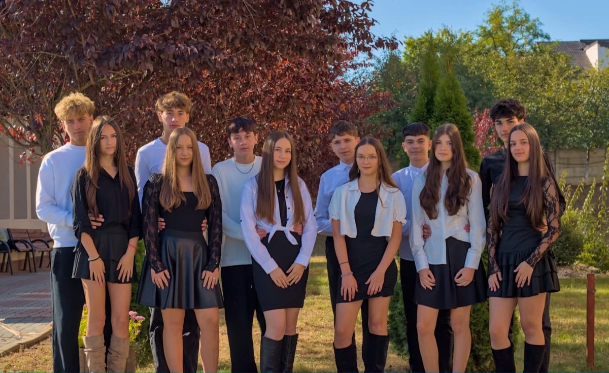Alba Iulia: șase perechi intră în competiția pentru Miss și Mister Boboc 2026 la Seminarul Teologic