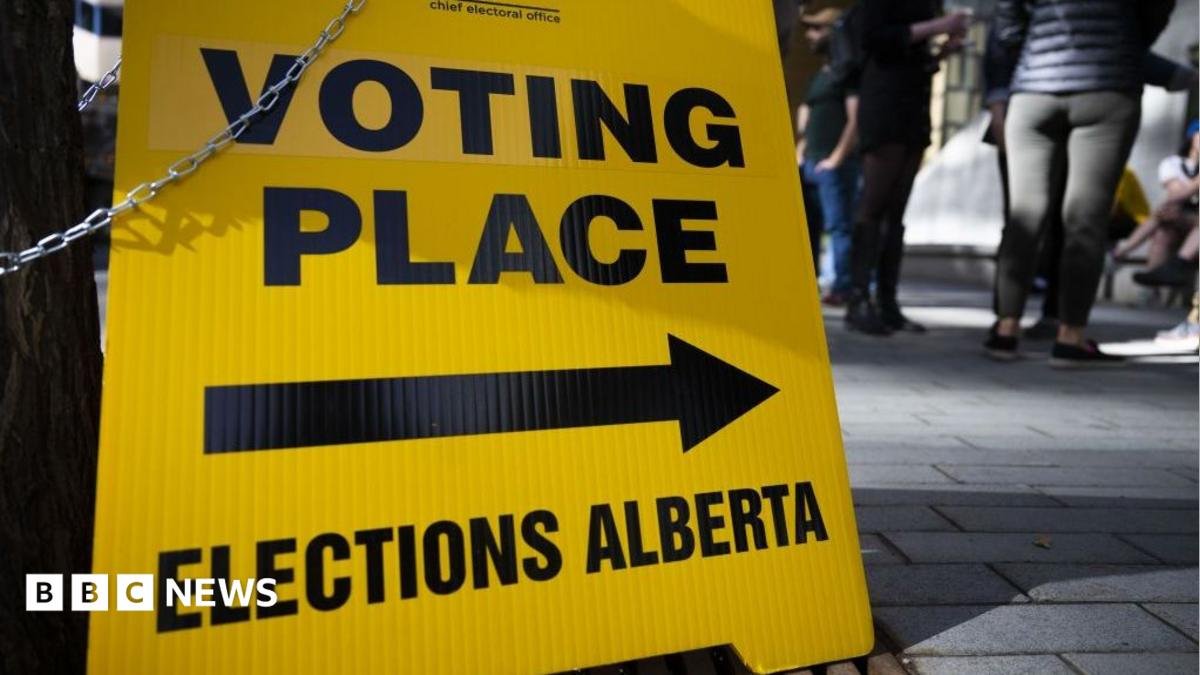 Alberta merge la urne să decidă dacă organizează un referendum privind separarea de Canada