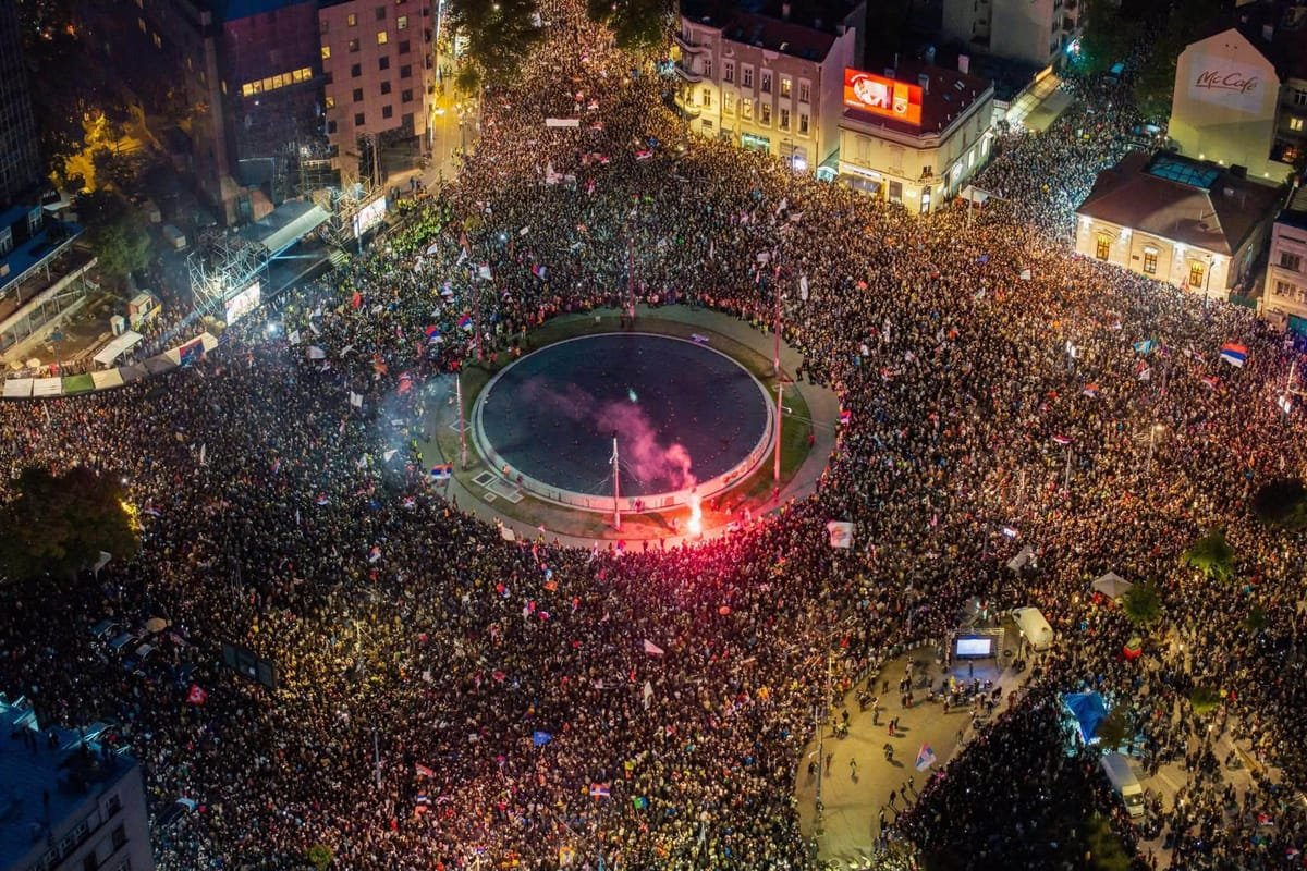 Alegeri în Serbia: Partidul Serbia Unită conduce în preferințe, Lista Studenților, principalul rival