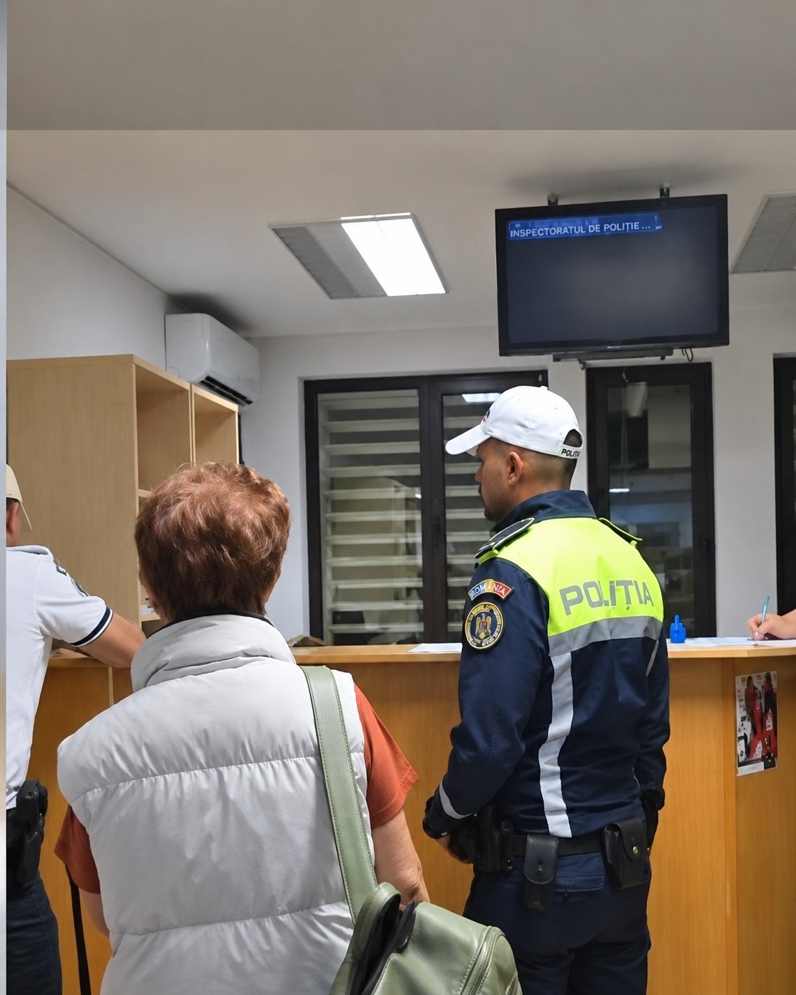 Alexandria: doctoriță reținută 24 de ore după accident cu o autoutilitară, la volan cu 0,71 mg/l alcool