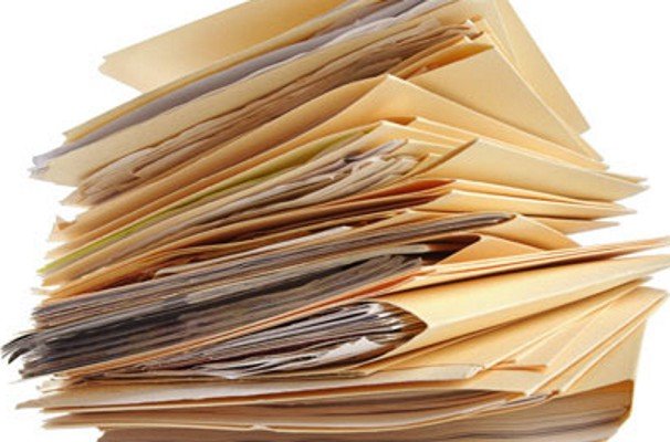 Amenzi de până la 25.000 de lei pentru funcționarii care cer cetățenilor documente deja existente la stat